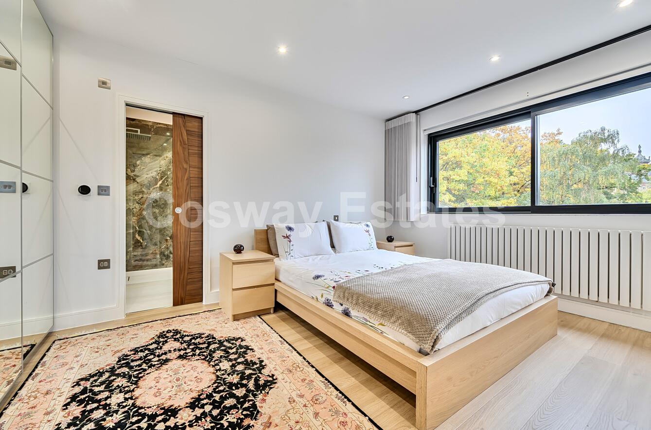 Reddings Close, Mill Hill, NW7, London